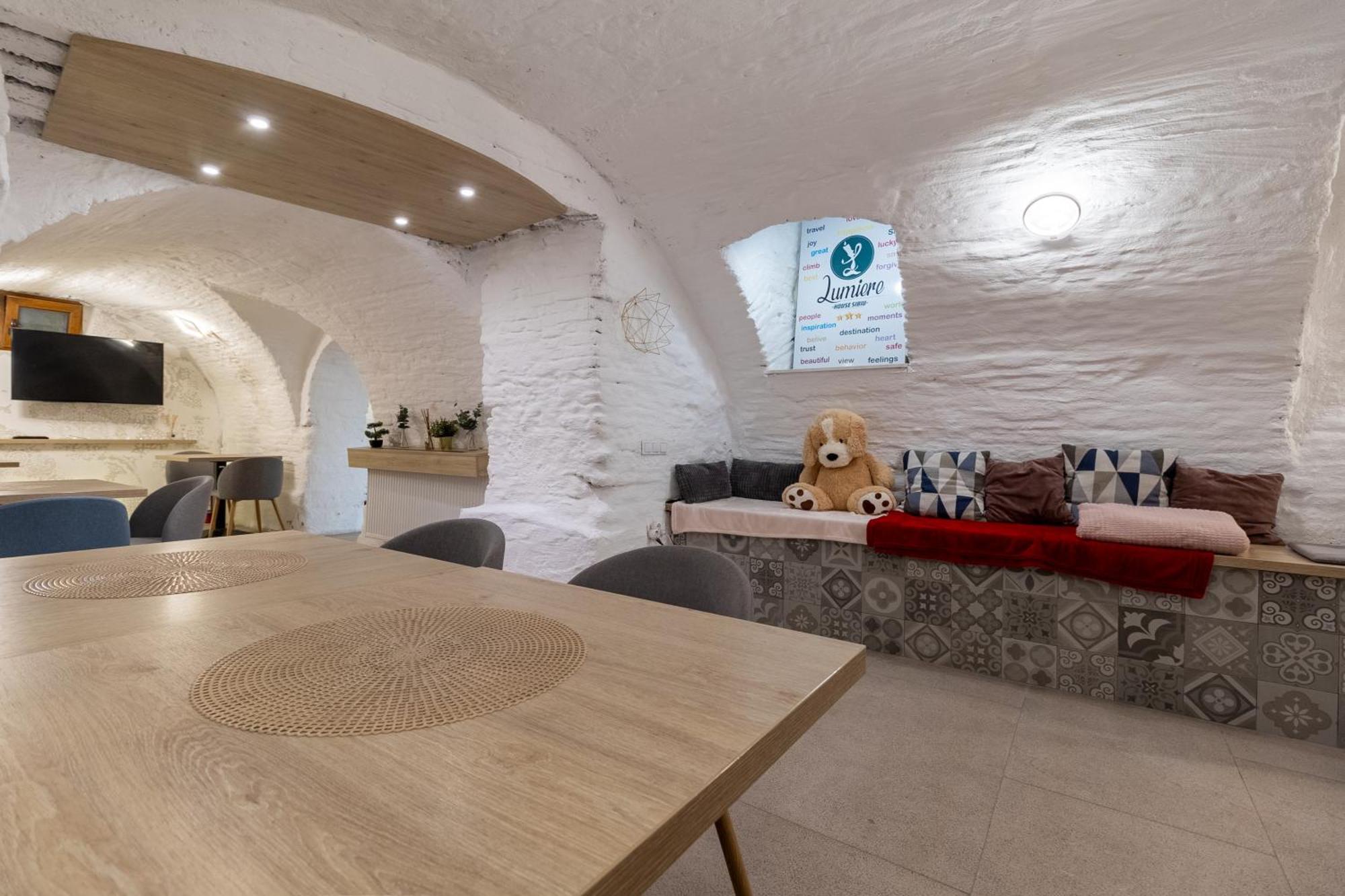 فندق Lumiere House سيبيو المظهر الخارجي الصورة